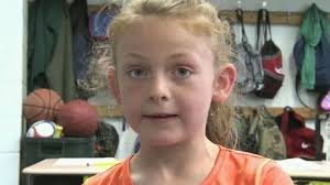 Kansas Girl, 8, Steers Unconscious Mother's Car to Safety