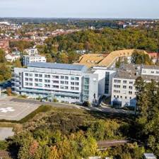 Reizvoll eingebettet in das waldreiche hügelland zwischen vils und rott im äußersten. Aktuelle Meldungen Asklepios Hamburg Pflegepool