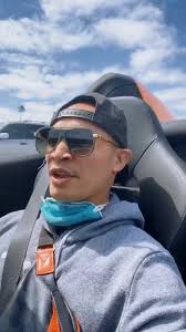 Jonathan Delgado (@thejondelgado)