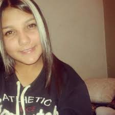 Manuela Rendon (@manuela_renlon)