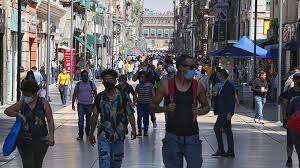 El semáforo de riesgo epidemiológico para transitar hacia una nueva normalidad, es un sistema de monitoreo para la. La Cdmx Pasa A Semaforo Amarillo Despues De Un Ano Con La Covid 19 Se Permiten Fiestas Infantiles Y Expos El Economista