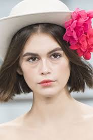 The Best Make Up Looks From The Spring Summer 2021 Fashion Weeks Makeup Trends Beauty Spring Makeup Trends