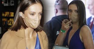 Iga swiatek is a polish tennis player. Iga Swiatek Na Gali Mistrzow Sportu W Zjawiskowej Kreacji Z Dekoltem Zdjecia Kozaczek