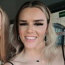 Trina Townsend's Instagram, Twitter & Facebook