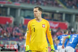 Он играет на позиции вратарь. Wojciech Szczesny Pewniakiem U Paulo Sousy Pilkarski Swiat Com