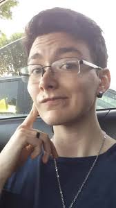 Damien Robles (@turntwinkgoddamn)