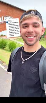 Respuesta a @ramn05904 El que tiene plata y juega fútbol hace loq  quiere😂@Julio Enciso #julioenciso #enciso #paraguay #futbol⚽️  #louisvuitton #fyp #paratiiiiiiiiiiiiiiiiiiiiiiiiiiiiiii