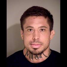 MMA fighter accused in brutal beating of ex-girlfriend won't contest  extradition