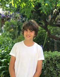 Period 1 :: Loyola-summer-artmagazine-2018