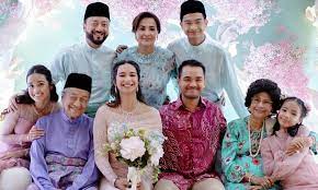 We did not find results for: Foto Sama Cantik Sama Padan Sekitar Majlis Pertunangan Cucu Tun Mahathir Ally Mukhriz