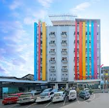 Originally a malaysian legend about a female vampire known as the pontianak. Transera Hotel Pontianak Pontianak Updated 2021 Prices