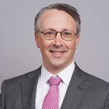 Jeremy Root (@JRoEsquire)