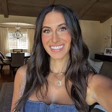 Isabella Ferrante (@isabellaferrante12)