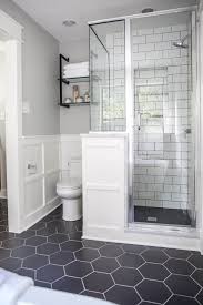 55 Extremely Stunning Bathroom Tile Ideas 2020 You Should Try Dovenda In 2020 Master Bathroom Renovation Small Master Bathroom Bathroom Remodel Master