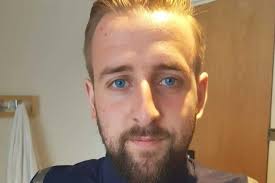 I look so much like Harry Kane people stop me in the street & ask for  selfies