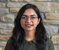 Alex Layug's Instagram, Twitter & Facebook