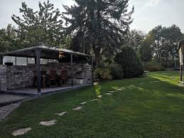 Am naturpool zwischen blumenhang und beerenhang. Galerie Referenzen Meiner Arbeit