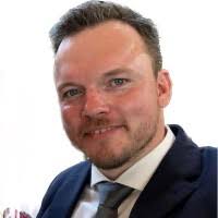 1100+ "Neubauer" profiles