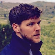 Ryan Wright (@baynkr)