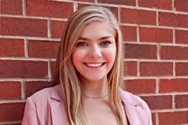 Hannah Julian's Instagram, Twitter & Facebook