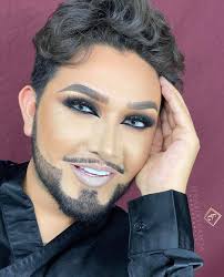 Eduardo García Make-up artist