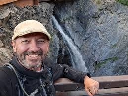 Gary Glancy's Instagram, Twitter & Facebook