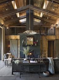 Small Woodsy Cabin Features A Cozy Farmhouse Style In Napa Valley Modern Cabin Rustic House Cabin Interiors
