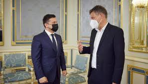 Das ist die lage am. Zelensky Habeck Discuss Threat Posed By Nord Stream 2