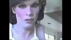 Realidad o Ficción?. La Verdad sobre " Obedece a la Morsa" Sandie Crisp.  Video Maldito.