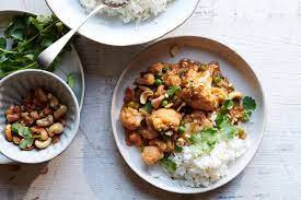 Cauliflower Cashew Pea And Coconut Curry Recipe Coconut Curry Recipes Curry Recipes Coconut Curry