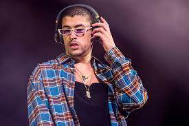 A continuación podrás encontrar las letras de canciones de bad bunny disponibles en dice la canción. Fervor Por Bad Bunny El Nuevo Idolo Latino Millennial Cultura El Pais