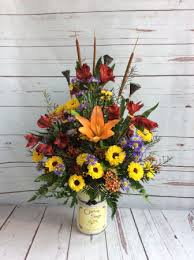 Floraqueen works with expert florists around the world to deliver the freshest quality flowers to more than 100 countries. Candles Flowers 2 Fall In Culpeper Va Endless Creations Flowers And Gifts