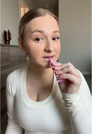 Pregnancy update & grwm #grwmpregnancyedition #grwmpregnant  #grwmpregnantedition #firsttimemom #2025mom #17weekspregnant  #hyperemesisgravidarum #pregnancyupdate