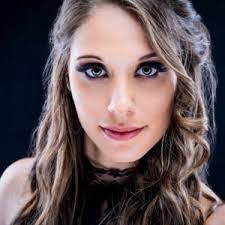 Stephanie Topete's Instagram, Twitter & Facebook