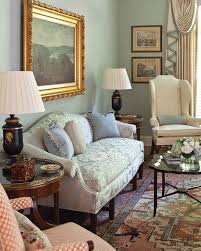 Timeless And Traditional By Patricia Mclean The Glam Pad Glamorous Living Room Living Room Decor Traditional Traditional Design Living Room