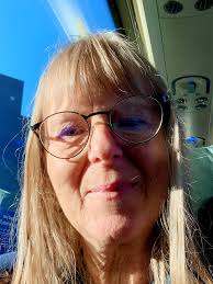 Waiting for bus to assembly ground