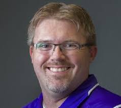 Julian Hendricks's Instagram, Twitter & Facebook