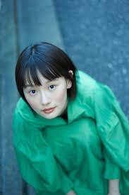 辻千恵 | Sony Music Artists
