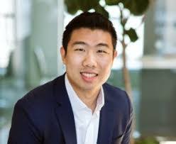 Eric Lun's Instagram, Twitter & Facebook