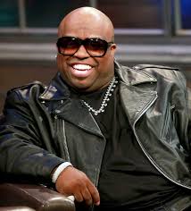 No tribunal, Cee Lo Green nega uso de drogas e alega ter uma “vida limpa”