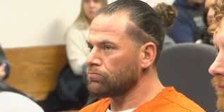 Scott Drollinger's Instagram, Twitter & Facebook