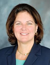 Florida Traditions Bank's Bud Stalnaker, C1 Bank's Rita Lowman win top  honors from Florida Bankers Association