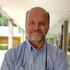 Samuel Aron's Instagram, Twitter & Facebook