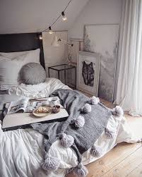 Diy Decke Mit Pompons Bedroom Decor Cozy Room Inspiration Bedroom Bedroom Decor