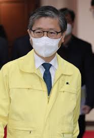 1990년 서울대학교 환경대학원 도시계획학 석사. é' ë³€ì°½í  ì±…ìž„ë¡  ì¼ì¶• ë³€ì°½í í'œ ê³µê¸‰ëŒ€ì±… ì°¨ì§ˆì—†ë‹¤