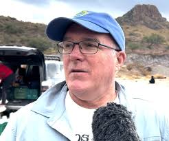 In the Arizona desert, a race to help migrants who have just crossed the  border