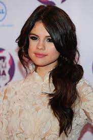 Hair For High Neck Dress Prom Hairstyles For Long Hair Low Ponytail Hairstyles Selena Gomez Hair