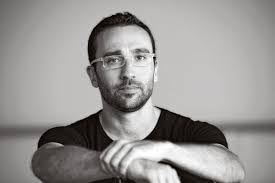 Fernando Hernando's Instagram, Twitter & Facebook