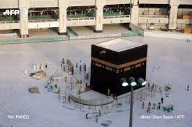 Page officielle du ministère de l'intérieur. Agence France Presse On Twitter Quelques Ouvriers Seulement Autour De La Kaaba A L Interieur De La Grande Mosquee De La Mecque L Arabie Saoudite A Suspendu Le Petit Pelerinage Musulman Dans Les Lieux Saints