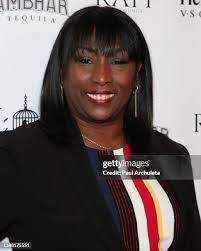 52 Photos & High Res Pictures